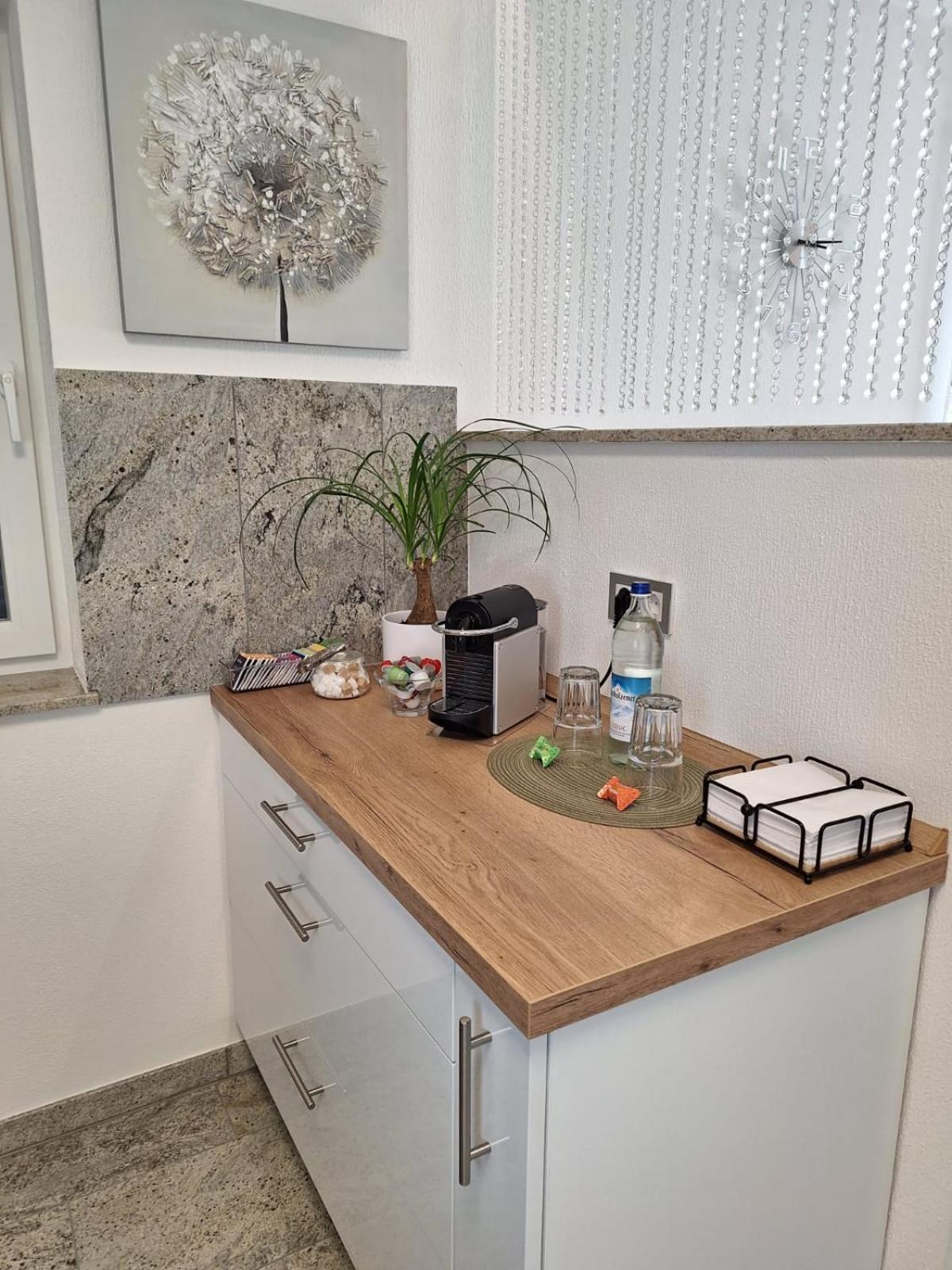 Modern & Gemuetlich Xl Apartment Linden  Luaran gambar